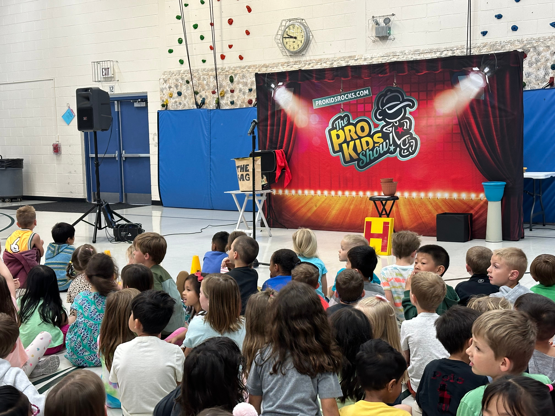 Students seated and ready for The Pro-Kids Show at Ranch View Elementary